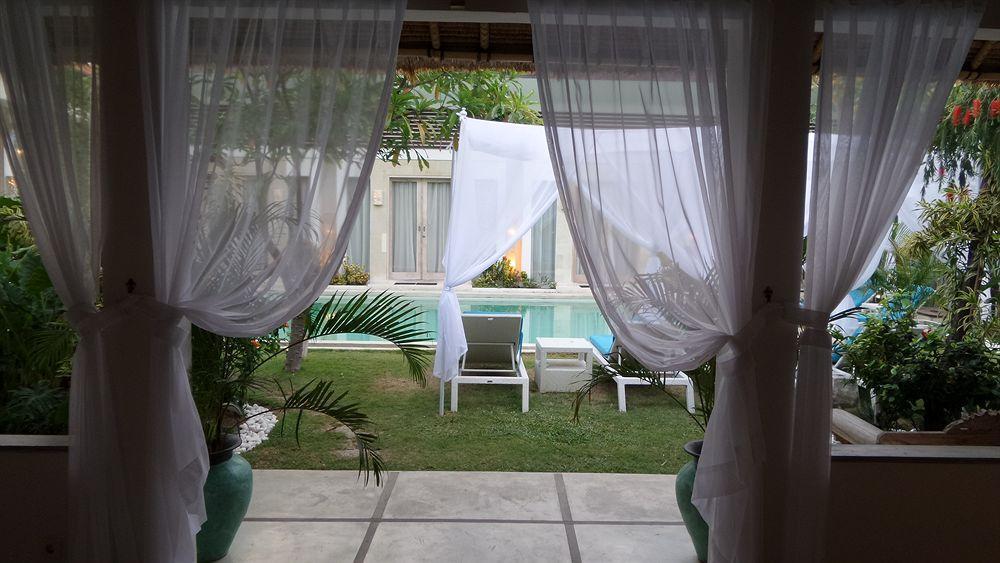 Bali V &