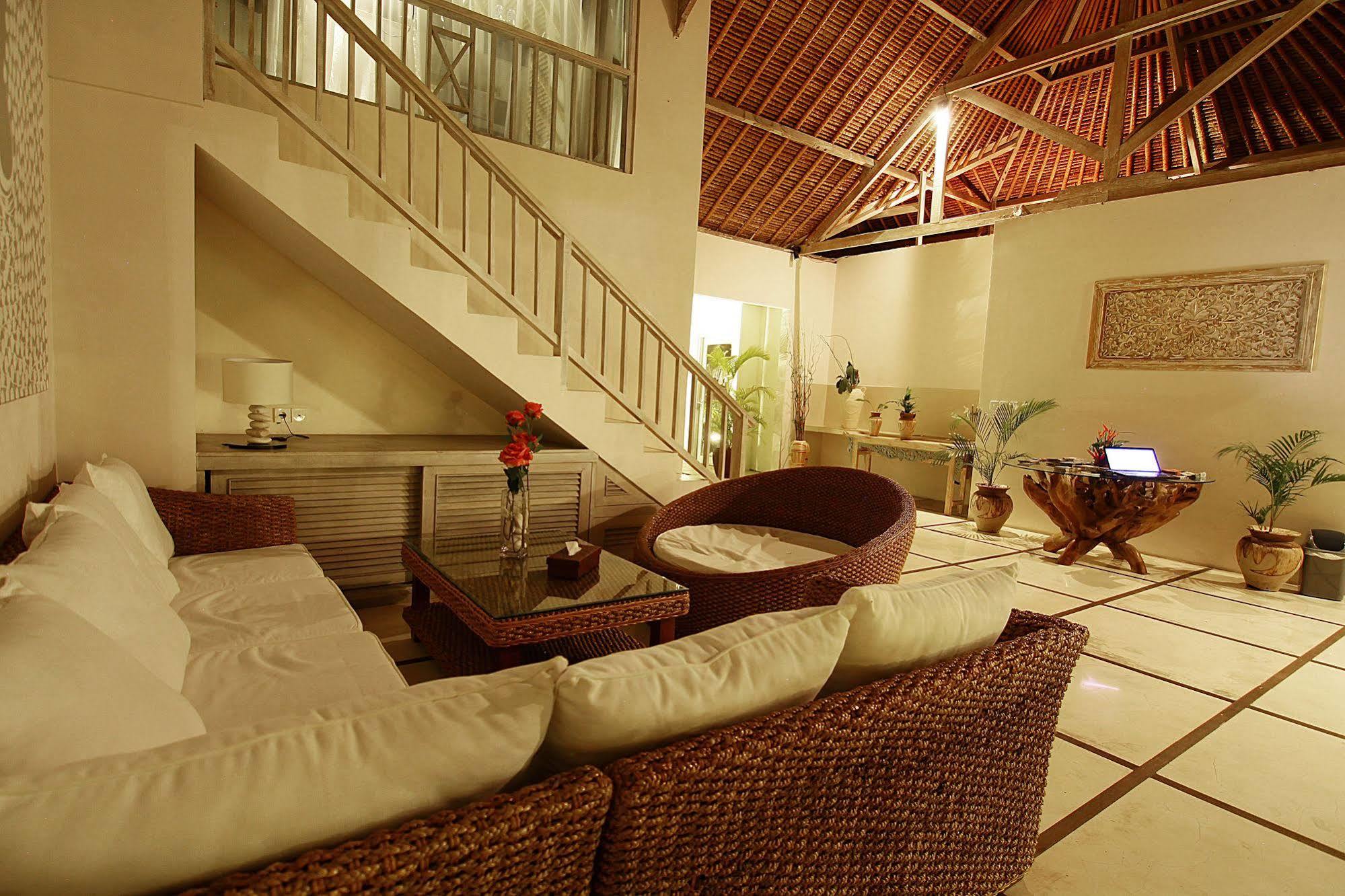 Bali V & Hotel Seminyak (Bali)