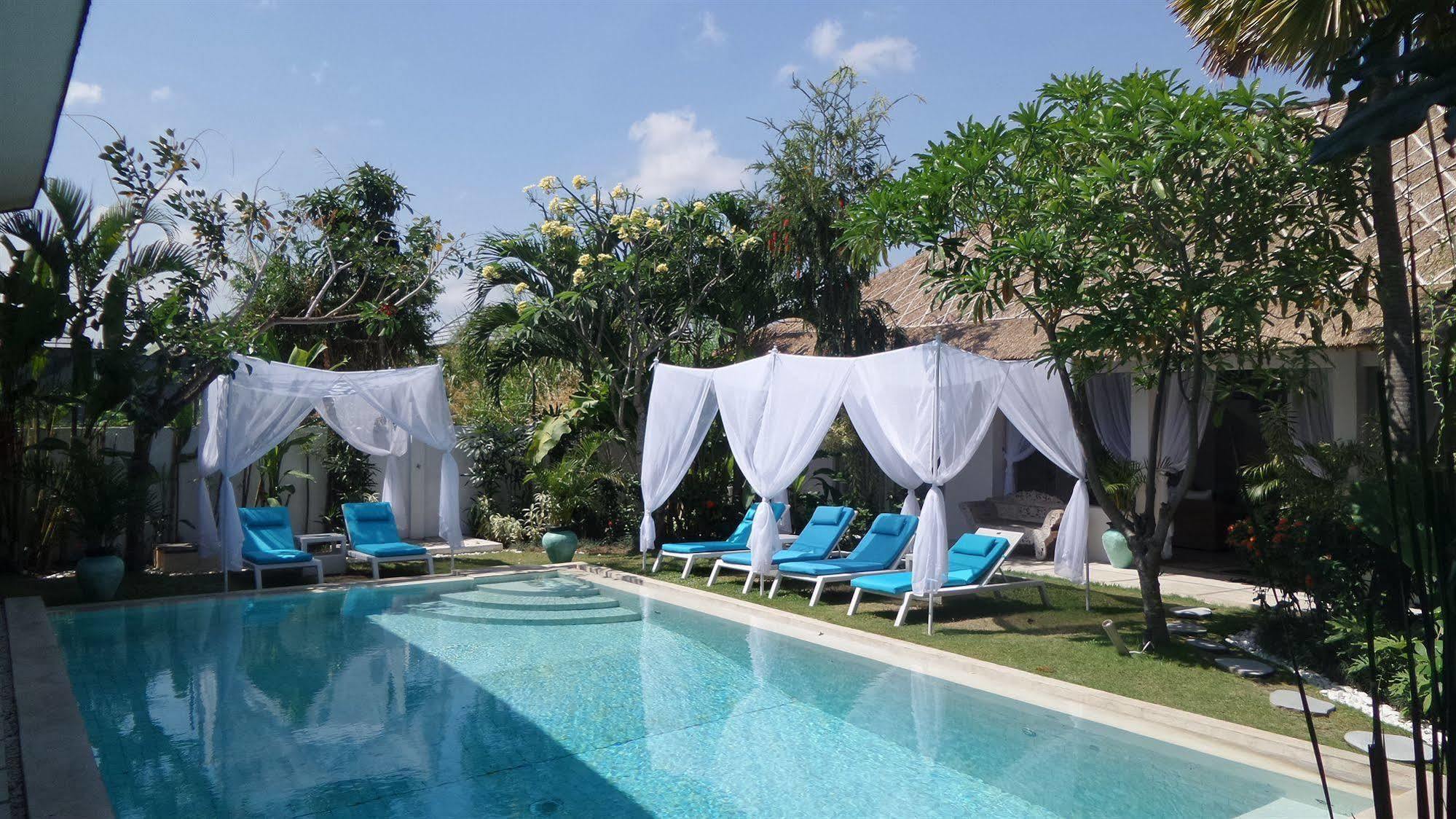 Hotel Bali V &